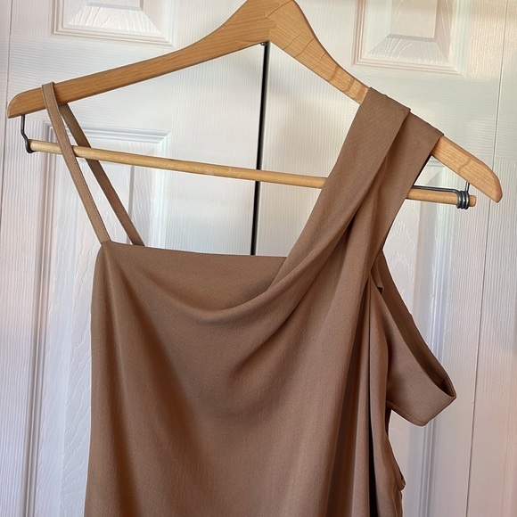 NWT Helmut Lang Asymmetrical Sleeve Silk Blouse in Camel sz S - Picture 3 of 15